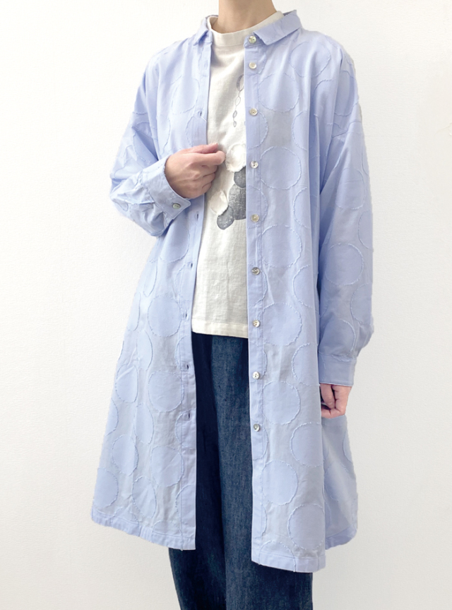 ドットジャカードロングブラウス