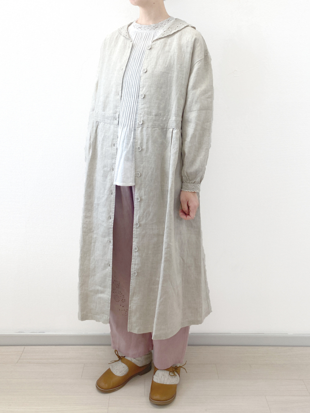 カットワーク刺繍セーラーワンピース