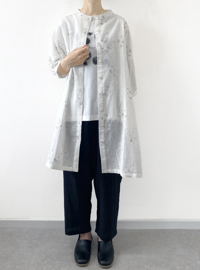 ☆綿麻刺繍ハイネックロングブラウス
