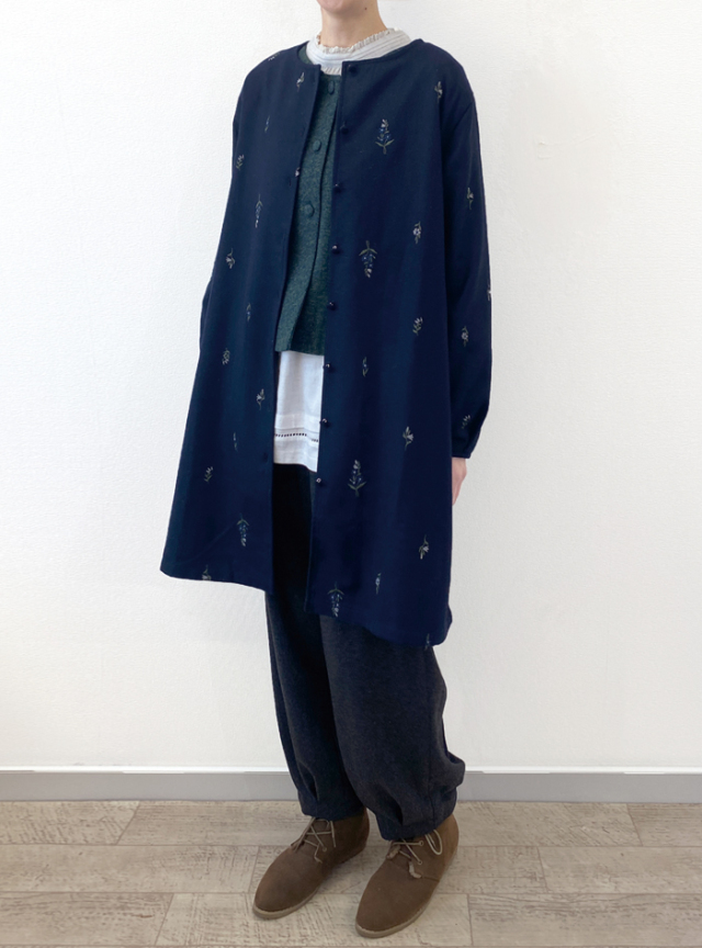 50%OFF! 花刺繍前開きコート