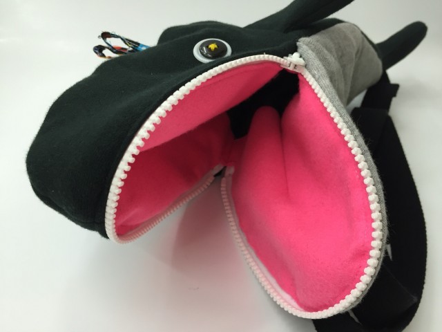Shore thing WHALE cross body／クジラ・鯨／バッグ くじらキッズ ボディバッグ