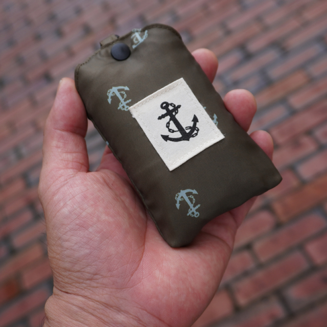 エコバッグ（イカリだらけ）