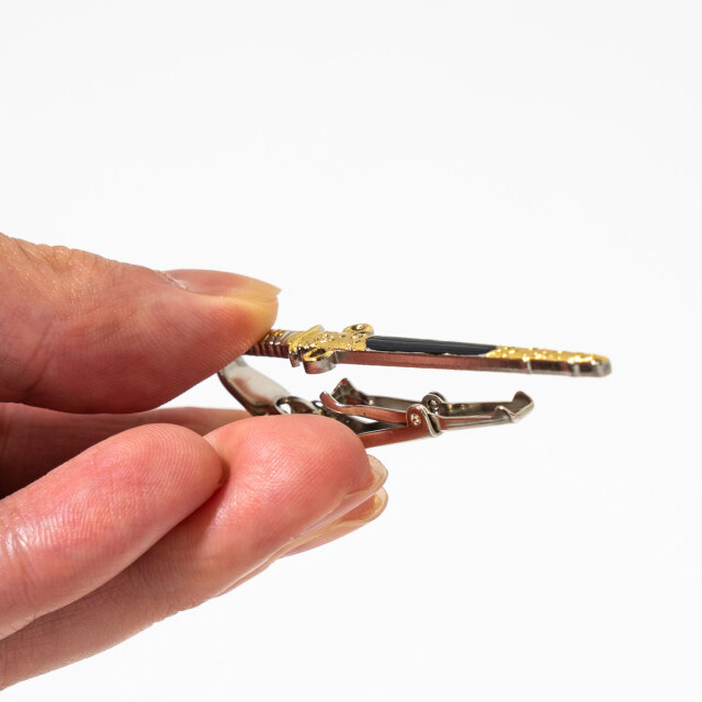 タイピン(海軍士官短剣)