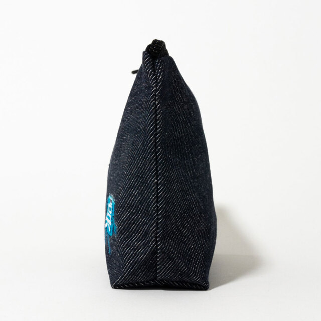 呉氏 」の舟底リサイクルデニムポーチ