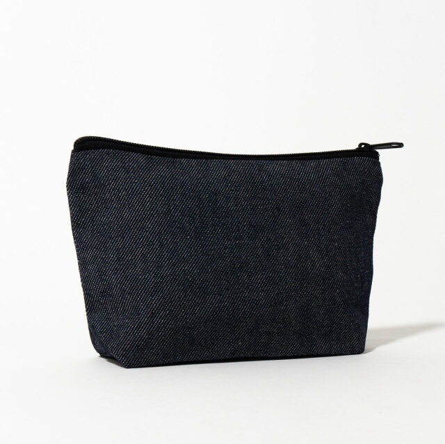 呉氏 」の舟底リサイクルデニムポーチ