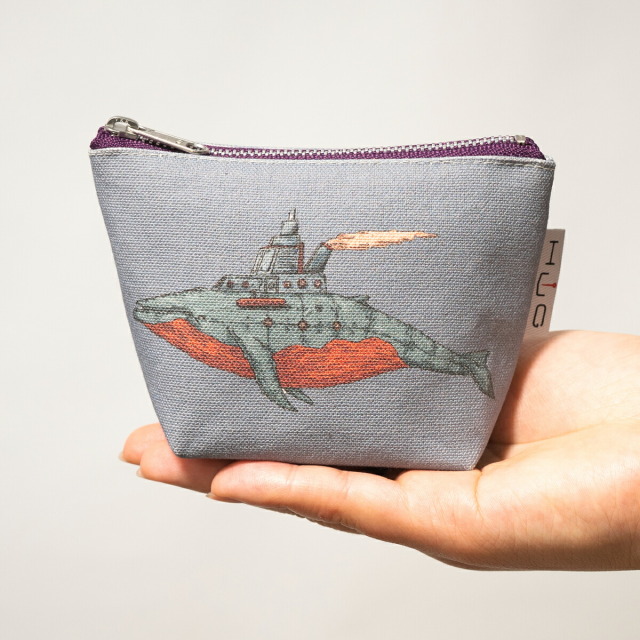 舟形 ミニ ポーチ 鉄ノ鯨 [ HUG KURE LAB. -接ぐクレラボ-] 河崎海斗