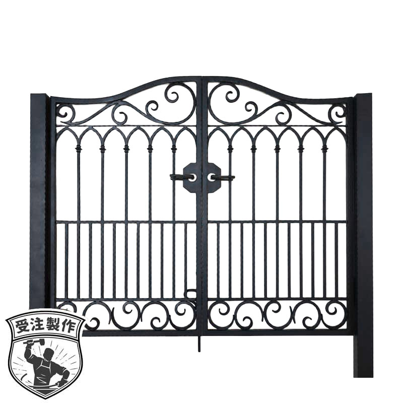 ロートアイアン両開き門扉｜クラシック調曲線デザインの外構アイアンゲート