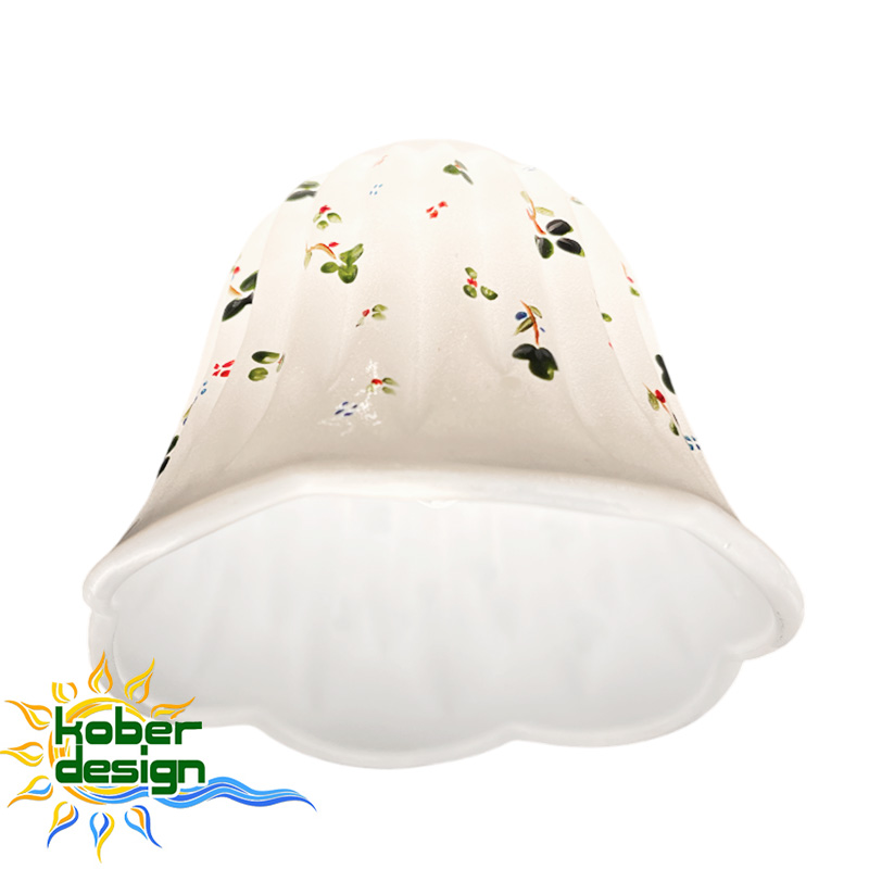 職人の手描きによる美しいハンドペイント模様が魅力のおしゃれなガラス製ランプシェード