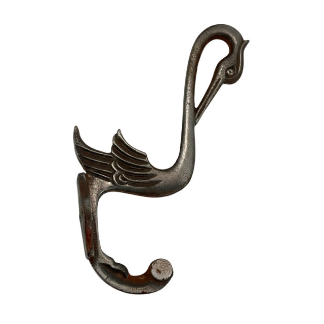 ロートアイアン製ツルデザイン壁付けフック｜アンティークスチール仕上げのアイアン装飾金具