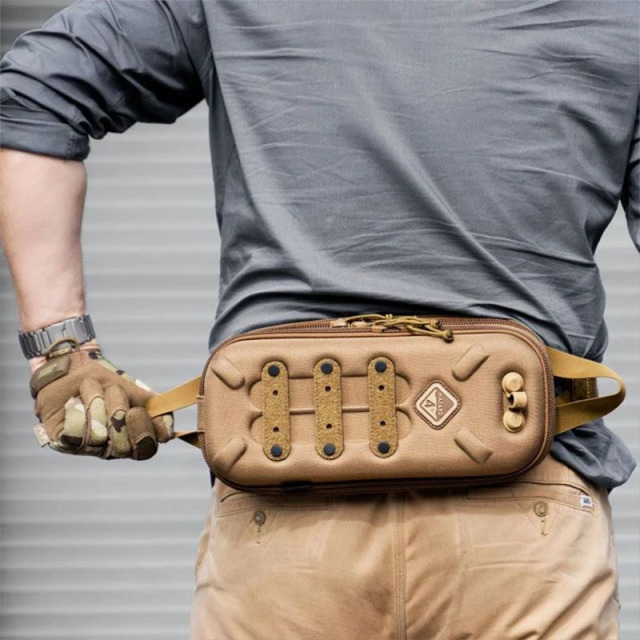 おしゃれなデザインのシェル型バック