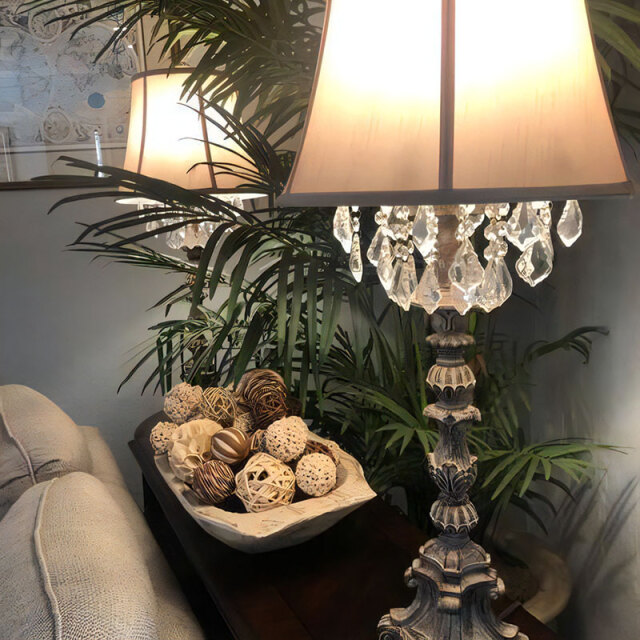 テーブルランプ,おしゃれ,アンティーク,インテリア,輸入照明,照明器具,ランプ,インテリア家具,インテリア照明,間接照明,輸入住宅,読書灯