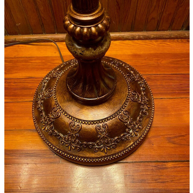 フロアランプ,おしゃれ,重厚,アンティーク,間接照明,輸入照明,インテリア,ライト,店舗,輸入住宅,ゴージャス,豪華