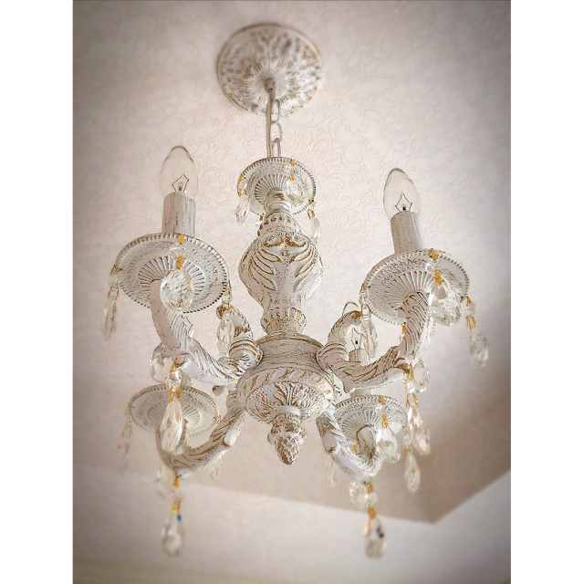ホワイトシャンデリア,アンティーク,可愛い