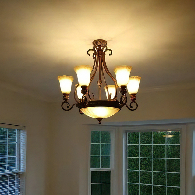 シャンデリア,アンティーク,カントリー,おしゃれ,輸入照明,照明器具,輸入住宅,リビング照明,ダイニング照明,吹き抜け,注文住宅