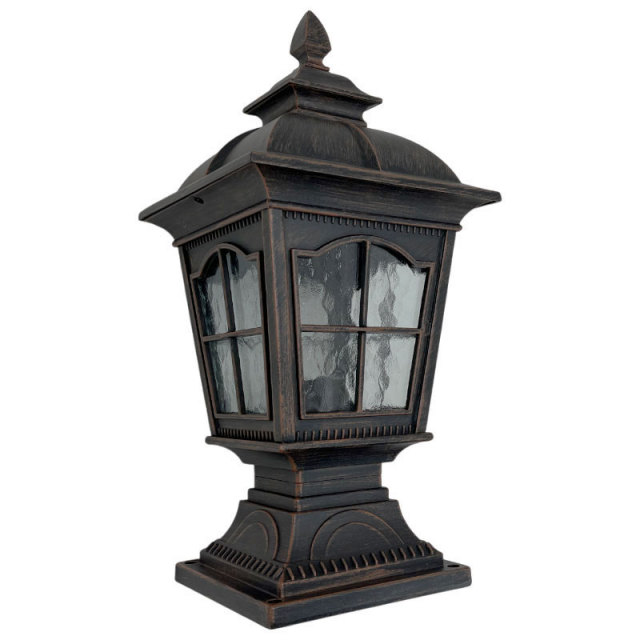 おしゃれな門柱灯です。屋外照明で玄関やポーチにおススメ外灯です。