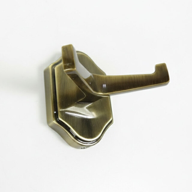 アンティークブラス仕上げのバスローブフック＆タオル掛け｜DESIGN HOUSE（デザインハウス） サバンナシリーズ