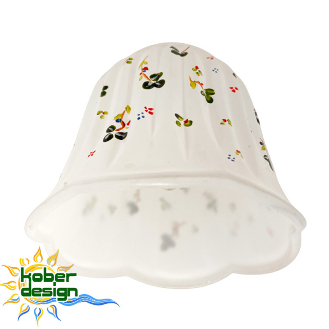 職人の手描きによる美しいハンドペイント模様が魅力のおしゃれなガラス製ランプシェード