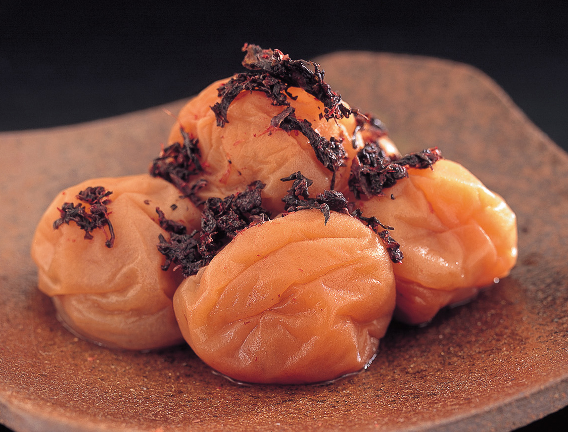 紀州かつお梅　木箱750g　【木箱２段重ねご希望の場合、同じｇ数をご注文の上、備考欄等に2段重ね希望とご指示ください】