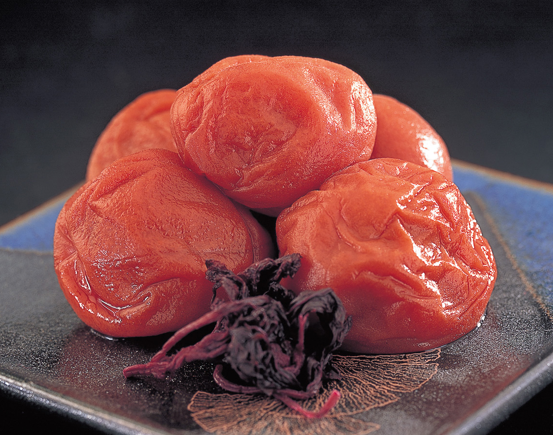 紀州しそ漬梅干　木箱750g　【木箱２段重ねご希望の場合、同じｇ数をご注文の上、備考欄等に2段重ね希望とご指示ください】