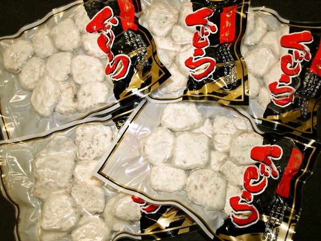 当店自慢の”くじら竜田揚げ”２００ｇｘ５パックセット