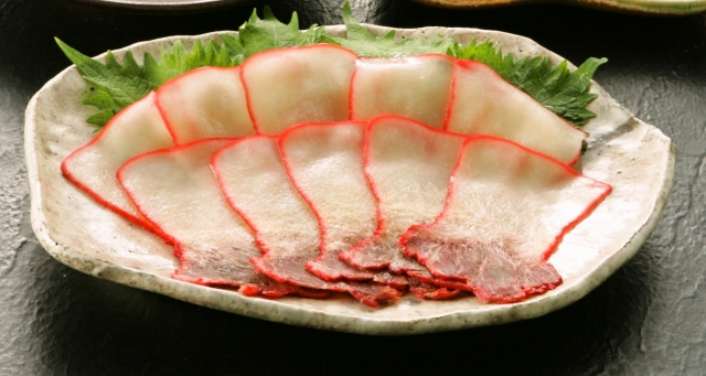 畝須ベーコン盛り付け