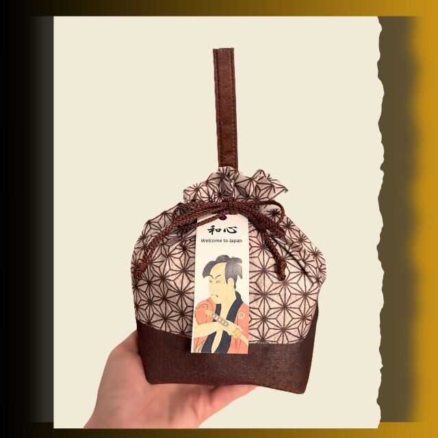 和柄巾着入りお菓子セットサイズ