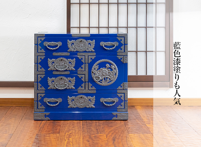 贅沢品 極美品】伊達政宗家紋 仙台箪笥 小抽斗 鍵付 3段 民芸家具 欅材 家具
