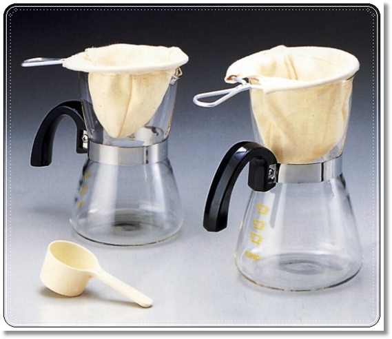 本格的な珈琲の味わいを引き出せる《KONOコーヒーサーバー》