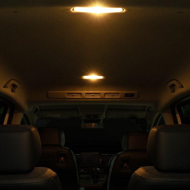 新型 フリード GT LEDルームランプ 2列目センター ラゲッジ テール