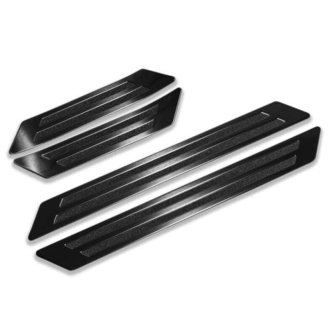 カラーブラック