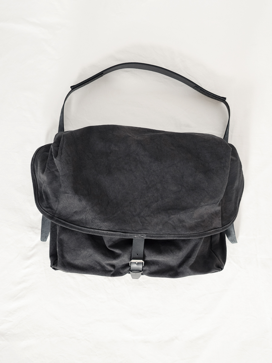 ANCELLM "CANVAS SHOULDER BAG" - BLACK