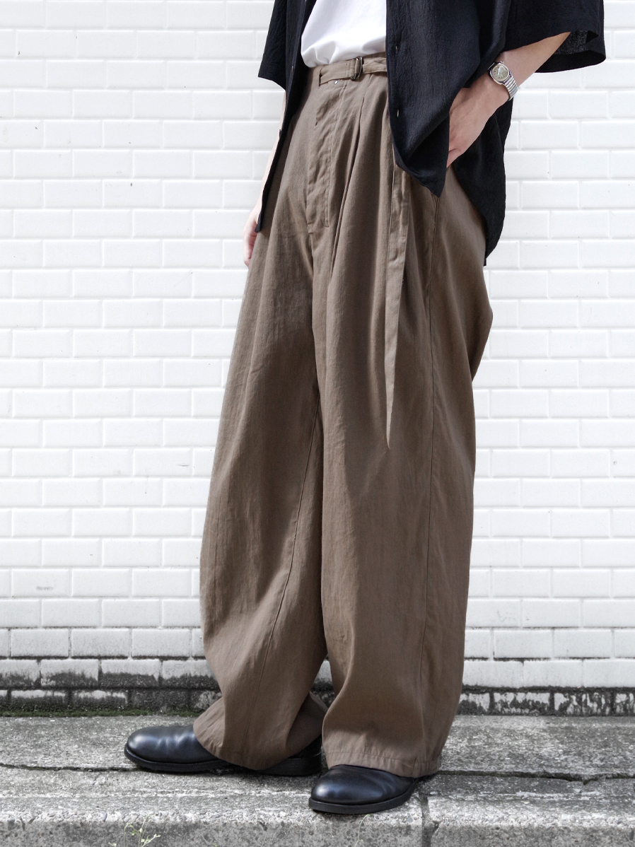 ANCELLM "LINEN POPLIN  BELT-LESS SLACKS" - BROWN