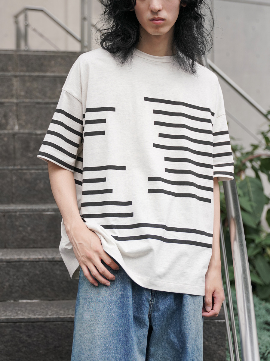 Dulcamara "24SS グリッチボーダーT" - BLACK