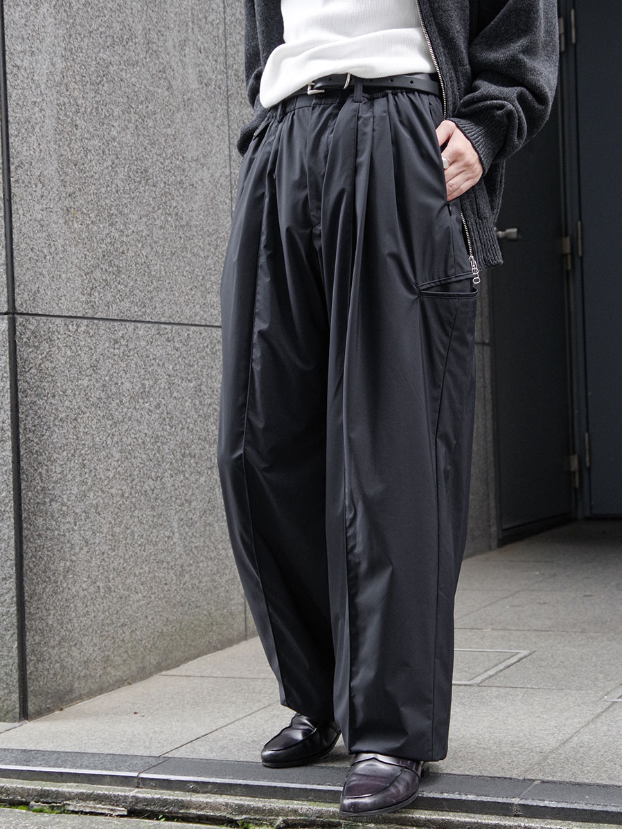 美品　2tuckナイロンボリュームパンツ 2025AW】 THE JEAN PIERRE (ジャンピエール) 
