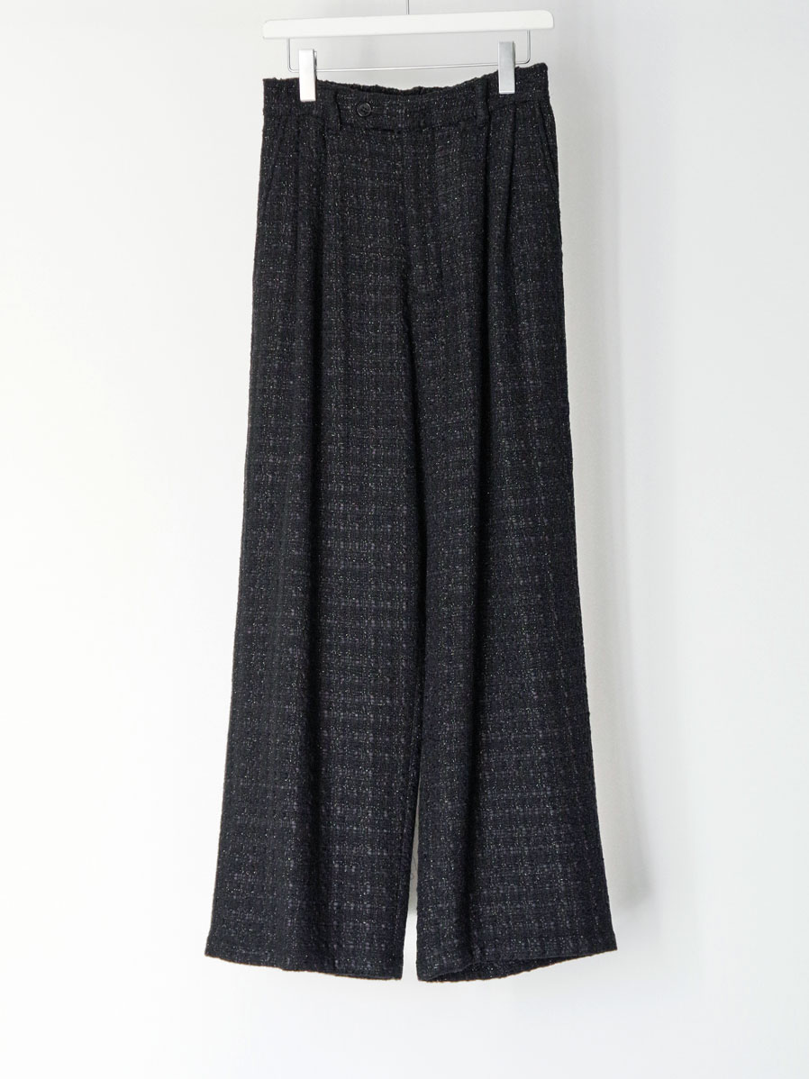パンツ JUHA 3TUCK WIDE PANTS Juha（ユハ）の「3TUCK WIDE PANTS（スラックス）」 - WEAR