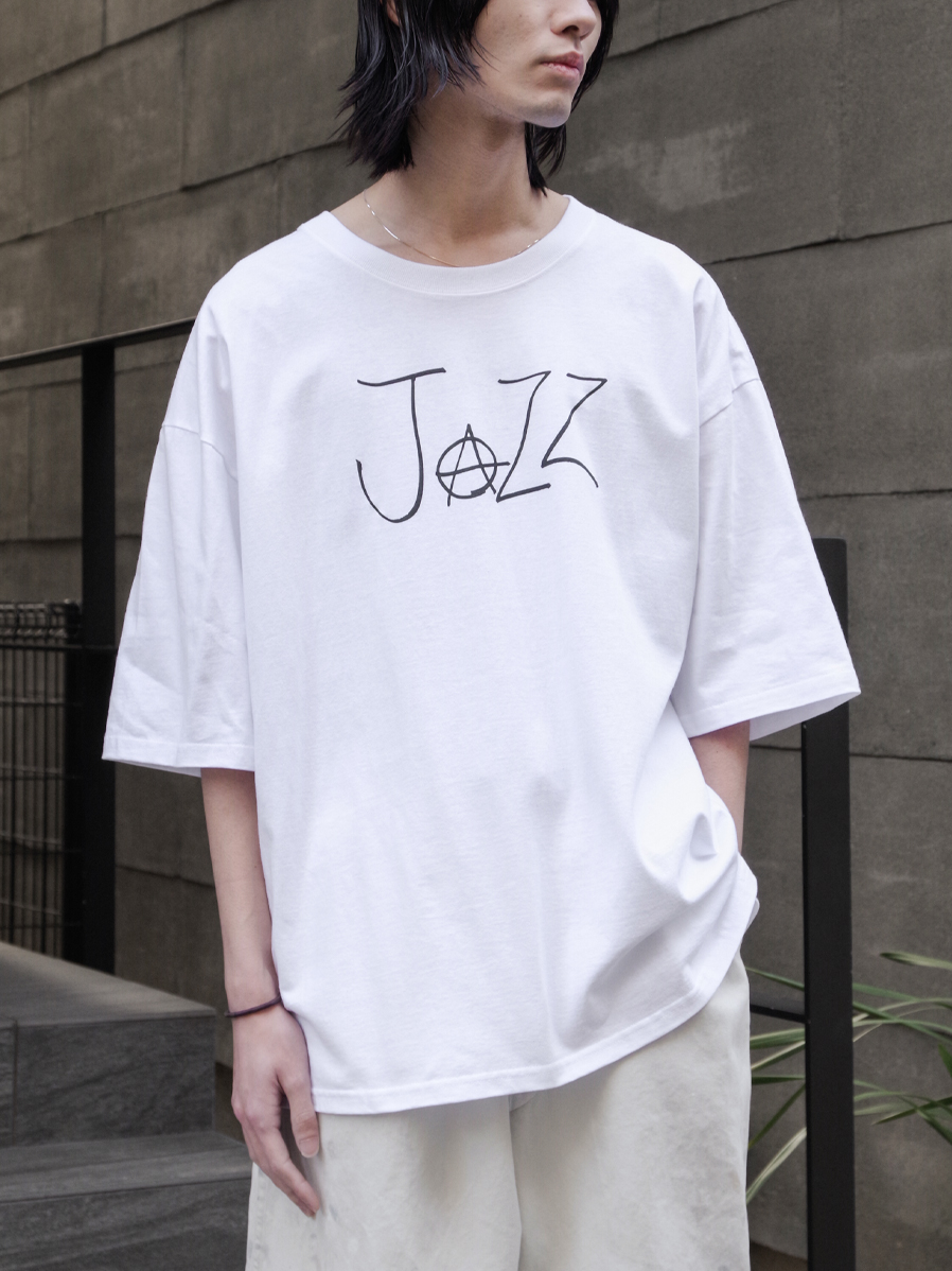 LEH "Jazz Big Size Slit T-SH" - White
