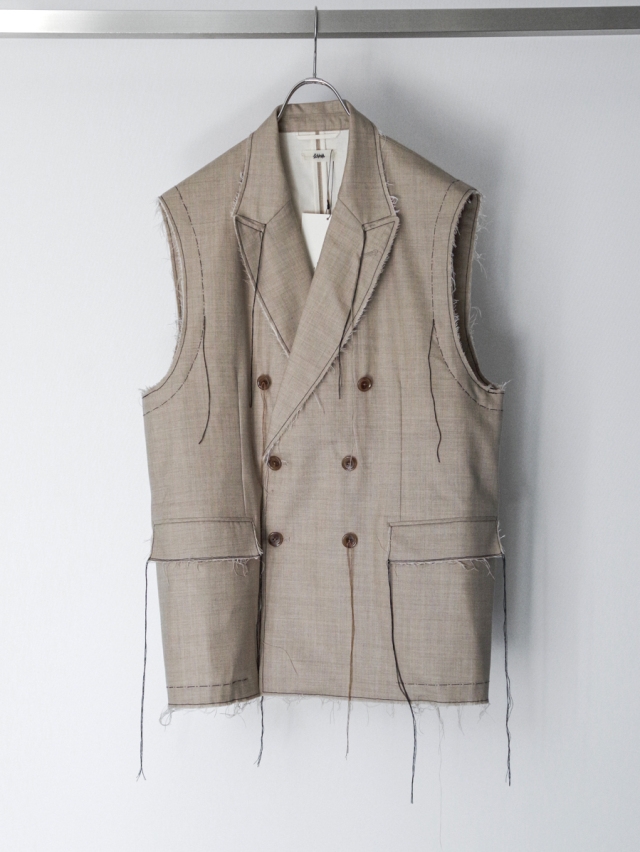 EMAM "Hand stitched cut off vest" - BEIGE
