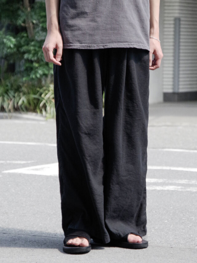 ANCELLM "S/L TUCK EASY SLACKS" - BLACK