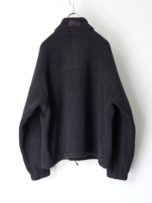 D-VEC × ALMOSTBLACK 