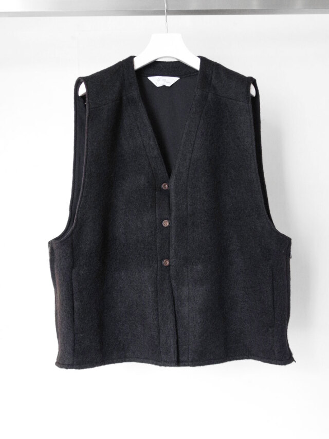 ANCELLM "SHAGGY OVER VEST"
