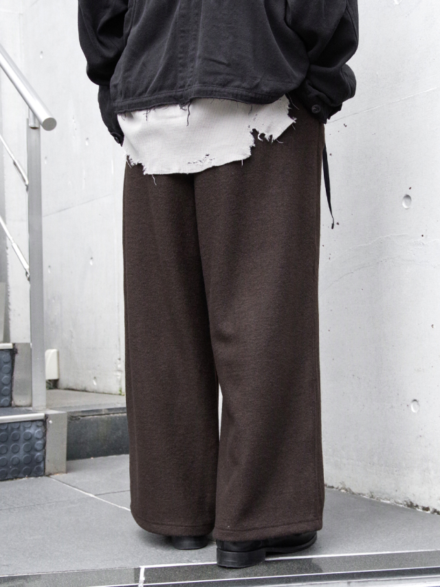 【24AW新作】ancellm wool easy slacks WOOL CALMSSKIN TUCK EASY SLACKS(OLIVE) – ANCELLM