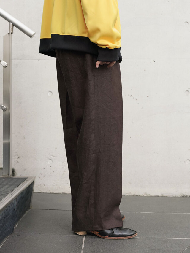 【新品】ANCELLM LINEN 2TUCK SLACKS(BROWN) LINEN 2TUCK SLACKS(BROWN) – ANCELLM