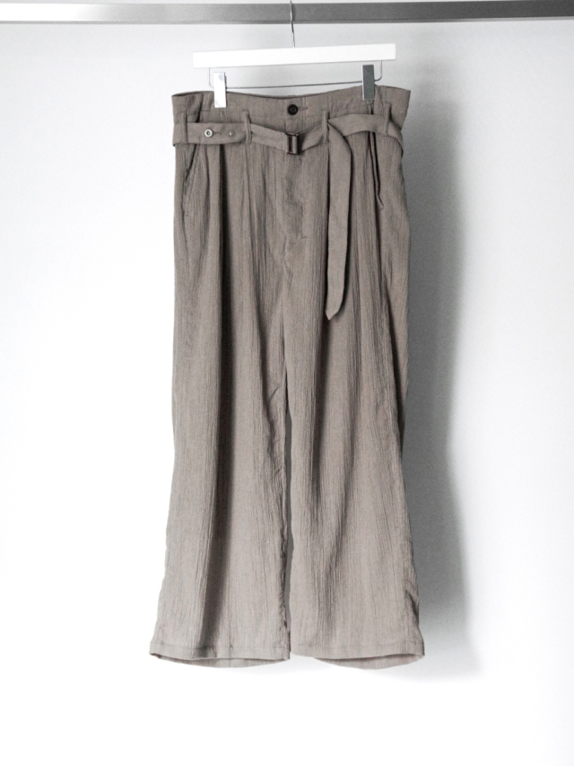 ANCELLM "BELTED CREPE TUCK SLACKS" - GREIGE