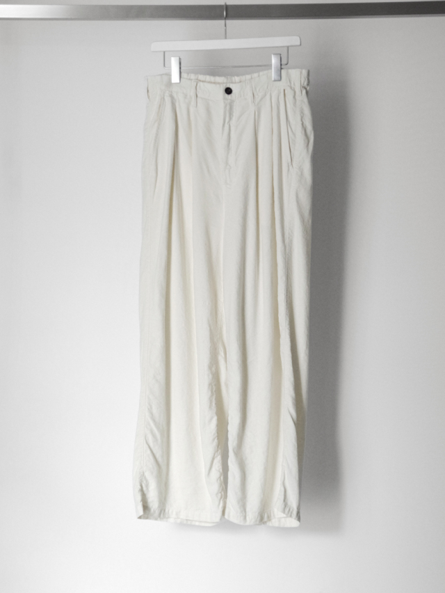 ANCELLM "S/L TUCK EASY SLACKS" - D.WHITE