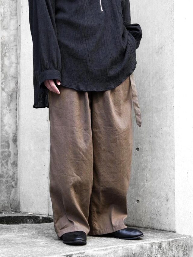 ANCELLM "LINEN POPLIN BELT-LESS SLACKS" - BROWN