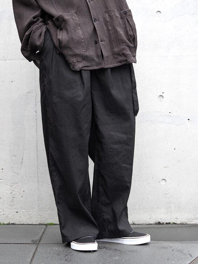 ANCELLM "LINEN POPLIN  BELT-LESS SLACKS" - BLACK