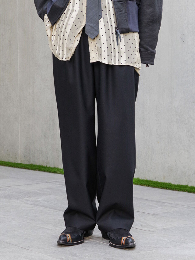 BED J.W. FORD "Nice Details" - Black