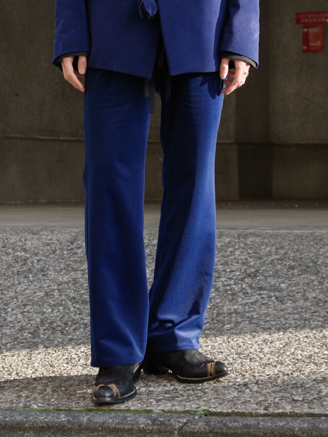 BED J.W. FORD "RELAX CORDUROY FLARE TROUSERS"