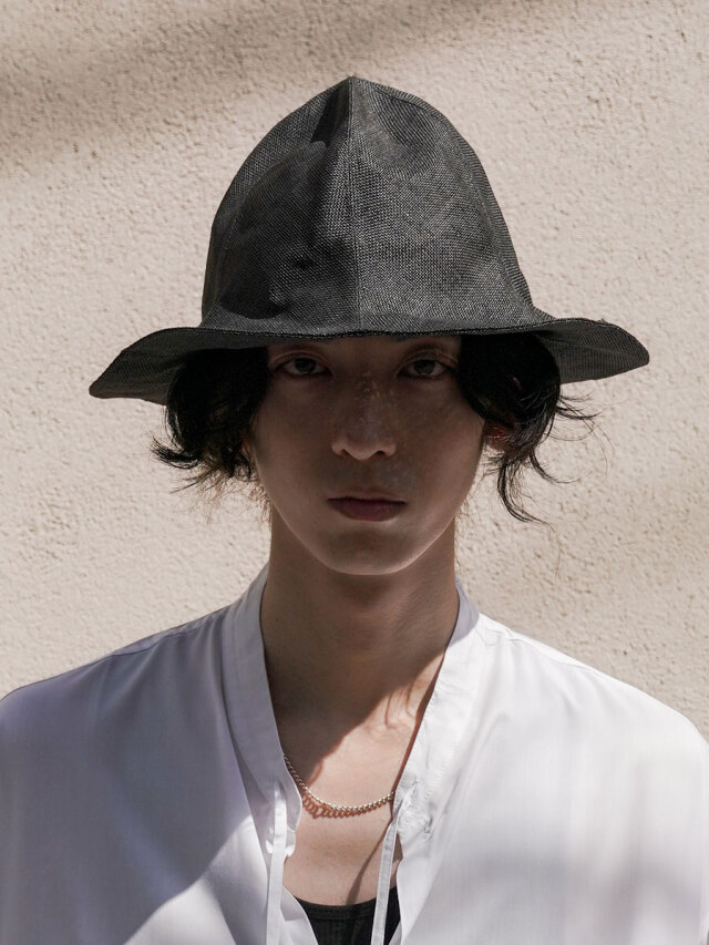 BED J.W. FORD "Paper Tulip hat" - BLACK