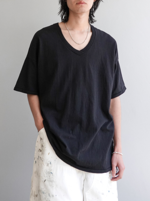 BOWWOW "8812 V-TEE" - BLACK
